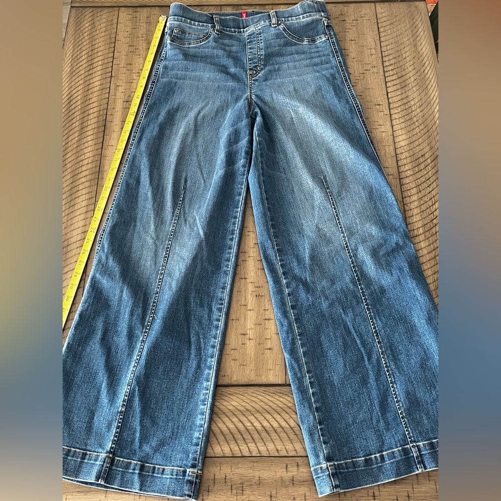 Spanx flare leg jeans. Size large.